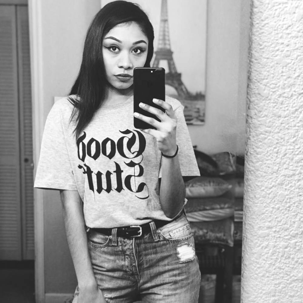 Meet your Posher, Mayra